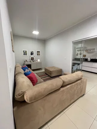 Imagem Casa à venda no bairro Centro - Goianésia/GO
