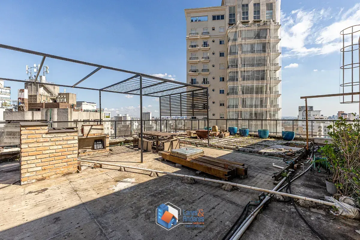 Imagem Cobertura para venda em Jardim Paulista com 3 quartos, sendo 1 suíte, 277m²
