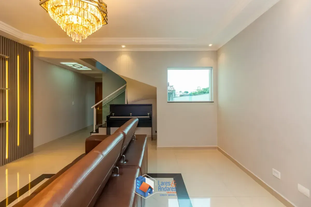Imagem Sobrado para venda em Freguesia do Ó com 4 quartos, sendo 1 suíte, 301m²