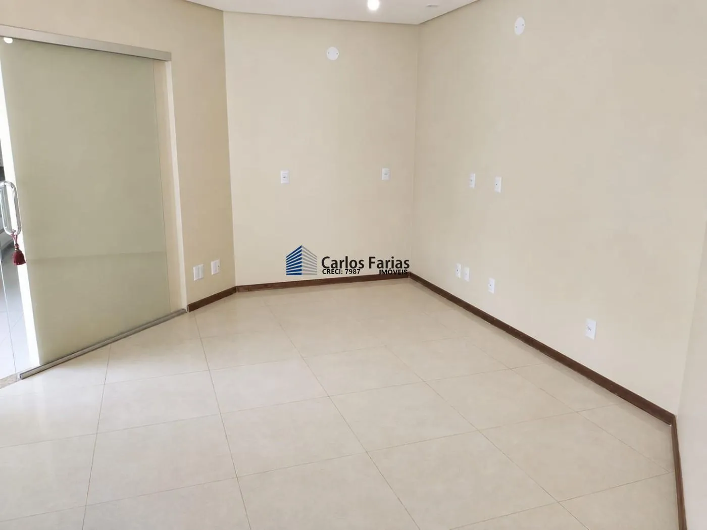 Imagem Casa em Condomínio para Venda em Brasília, Setor Habitacional Jardim Botânico, 4 dormitórios, 1 suíte, 5 banheiros, 2 vagas
