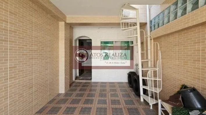 Imagem Alugo sobrado de 4 Dorms, com 180m², R$3700, próximo ao estação autódromo de Interlagos.