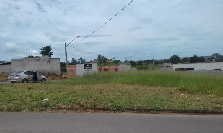 Imagem Terreno à Venda ou Locação, 807 m² em Condomínio Ecológico Mansões Morumbi - Senador Canedo