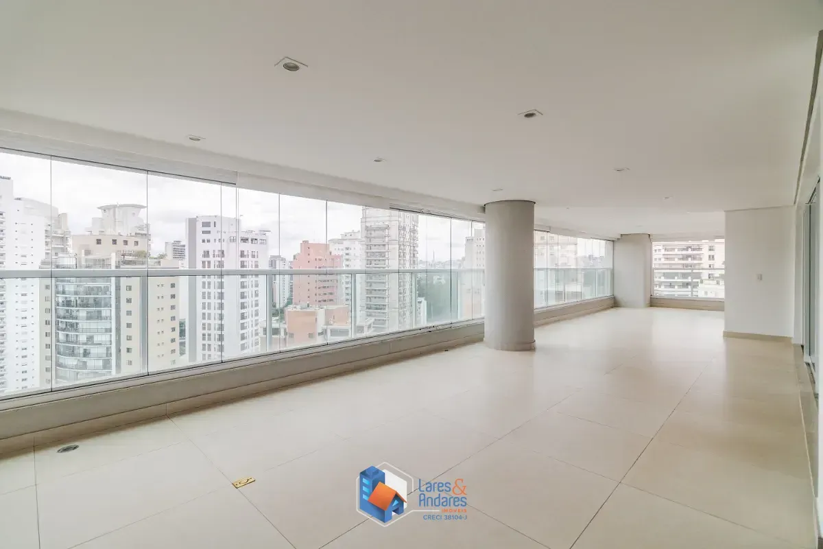 Imagem Apartamento para venda em Vila Uberabinha com 3 quartos, sendo 3 suítes, 335m²