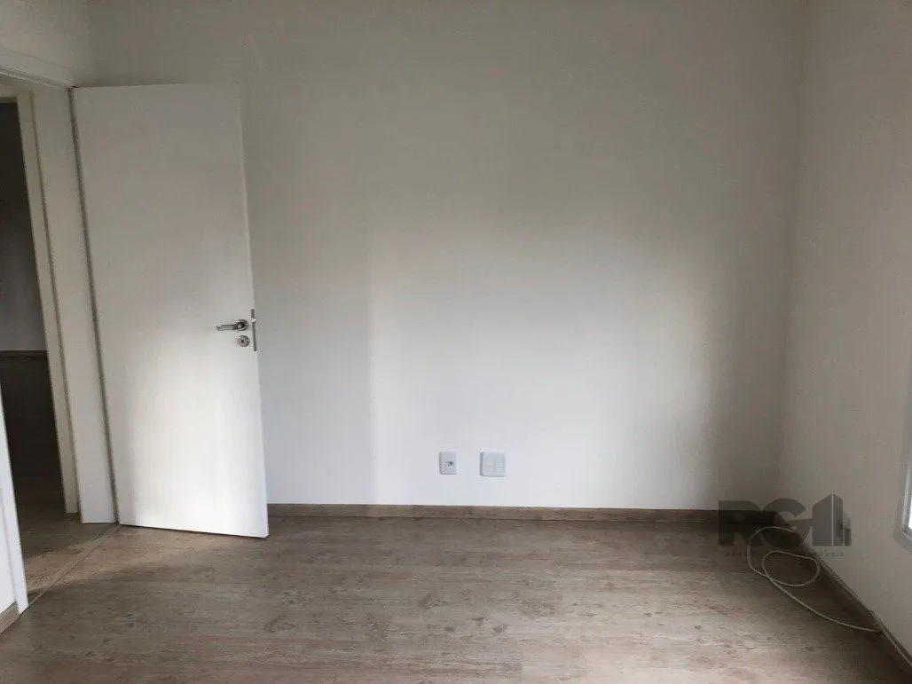 Imagem 2 dorm. com 1 suíte, churrasqueira e vaga de garagem!