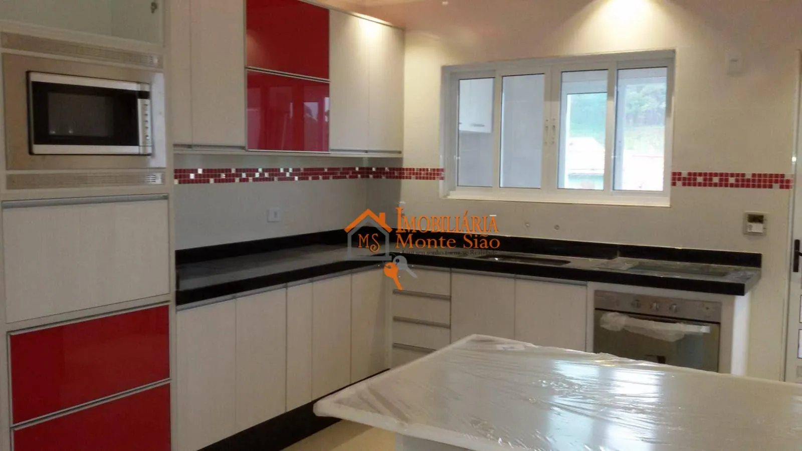 Imagem Sobrado com 3 dormitórios à venda, 214 m² por R$ 900.000,00 - Parque Flamengo - Guarulhos/SP