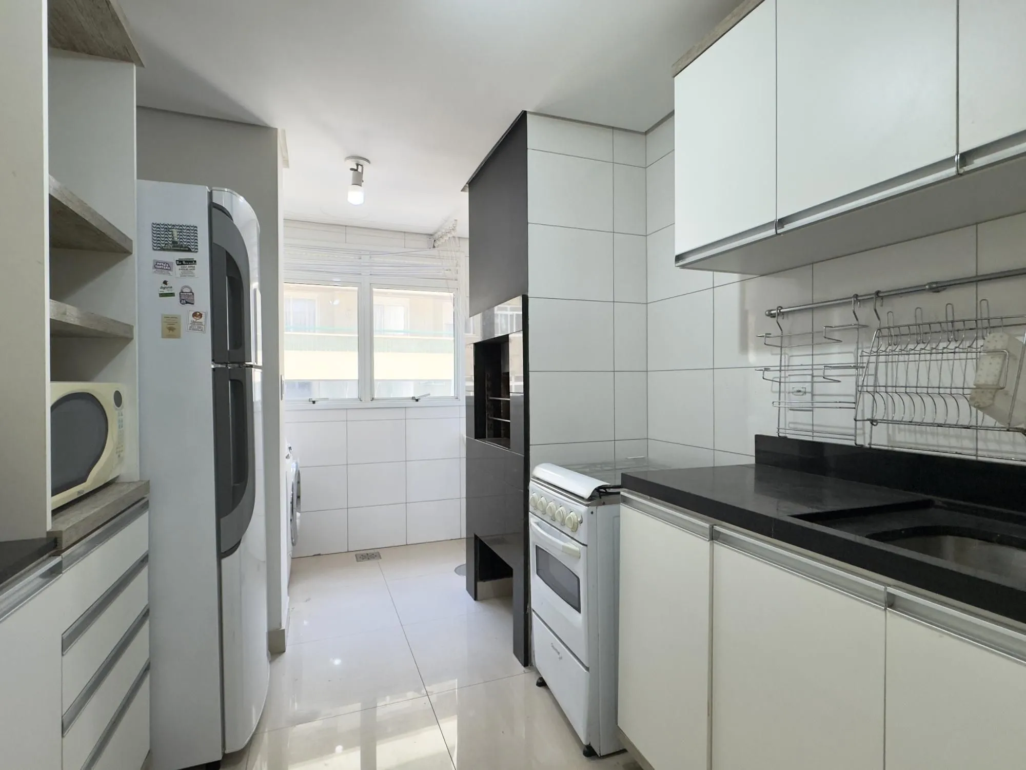 Imagem APARTAMENTO 2 DORMITÓRIOS, SENDO 1 SUÍTE COM VAGA DE GARAGEM NO BAIRRO SANTANA