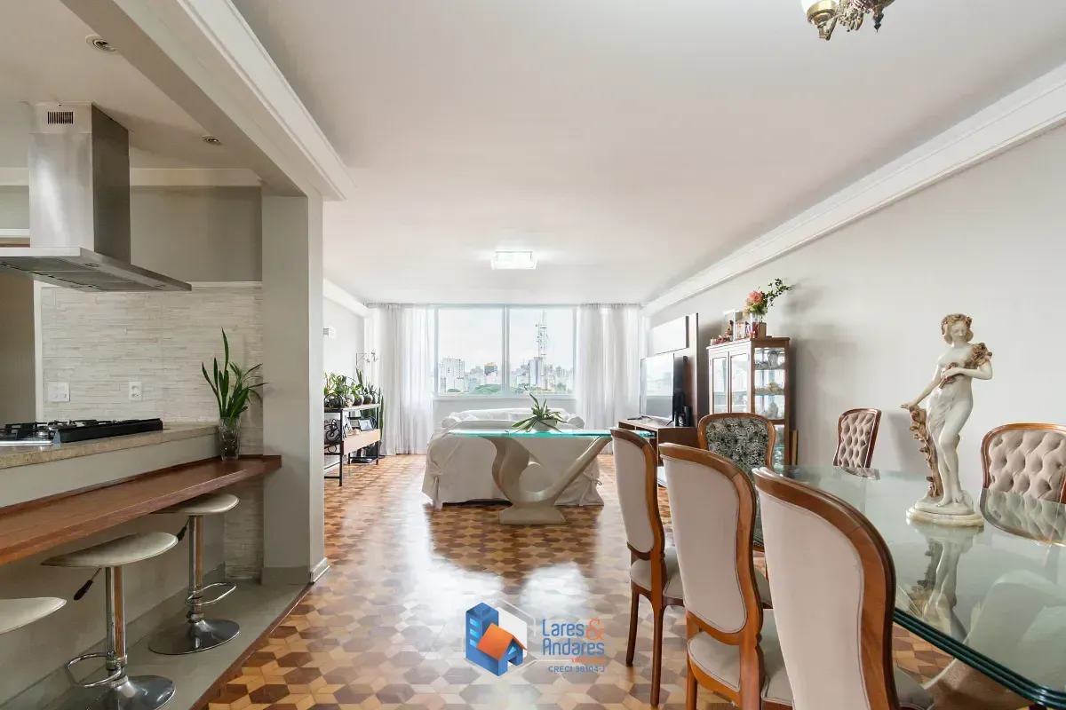 Foto do imóvel Apartamento para venda em Bom Retiro com 3 quartos, sendo 1 suíte, 162m² em Rua Bandeirantes
