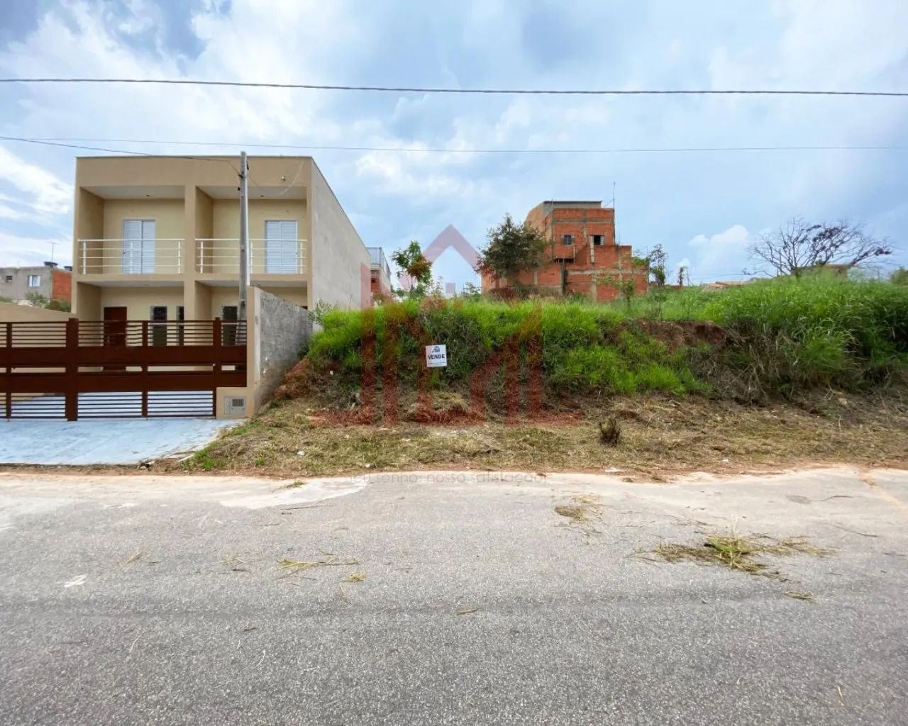 Imagem ? Oportunidade única! Terreno de 133,00 m2 de área disponível para venda!