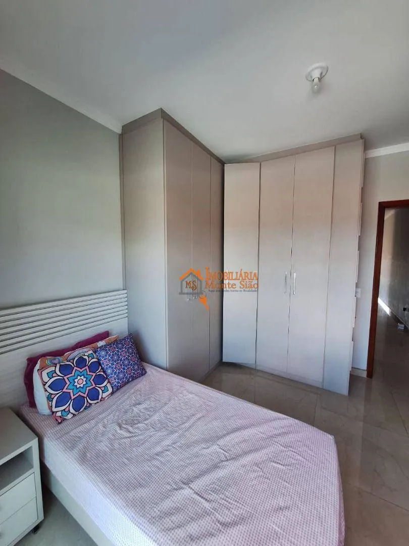 Imagem Sobrado com 3 dormitórios à venda por R$ 900.000,00 - Center Ville - Arujá/SP