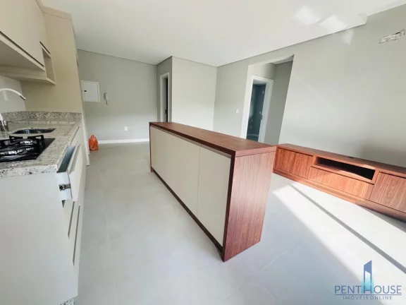 Imagem Apartamento Zona Central para Locação em Balneário Camboriú, Praia dos Amores, 2 dormitórios, 2 suítes, 3 banheiros, 1 vaga