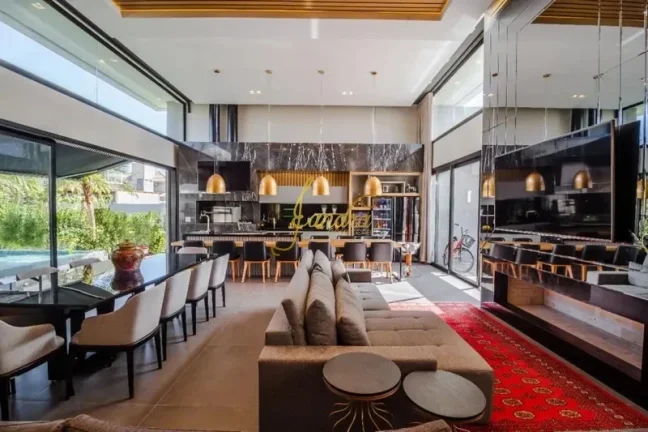 Imagem Casa térrea em condomínio fechado mobiliada e decorada