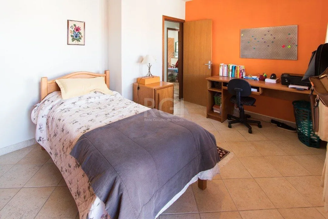 Imagem Casa para Venda - 211m², 3 dormitórios, 3 vagas - Vila Nova