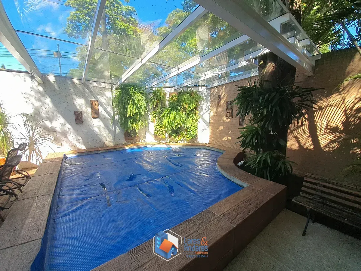 Imagem Casa no condomínio Villa Laplace para venda com 4 quartos, sendo 4 suítes, 575m²