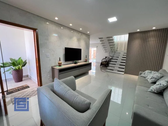 Imagem Casa com 3 dormitórios à venda, 255 m² por R$ 2.000.000,00 - Residencial dos Ipes - Socorro/SP
