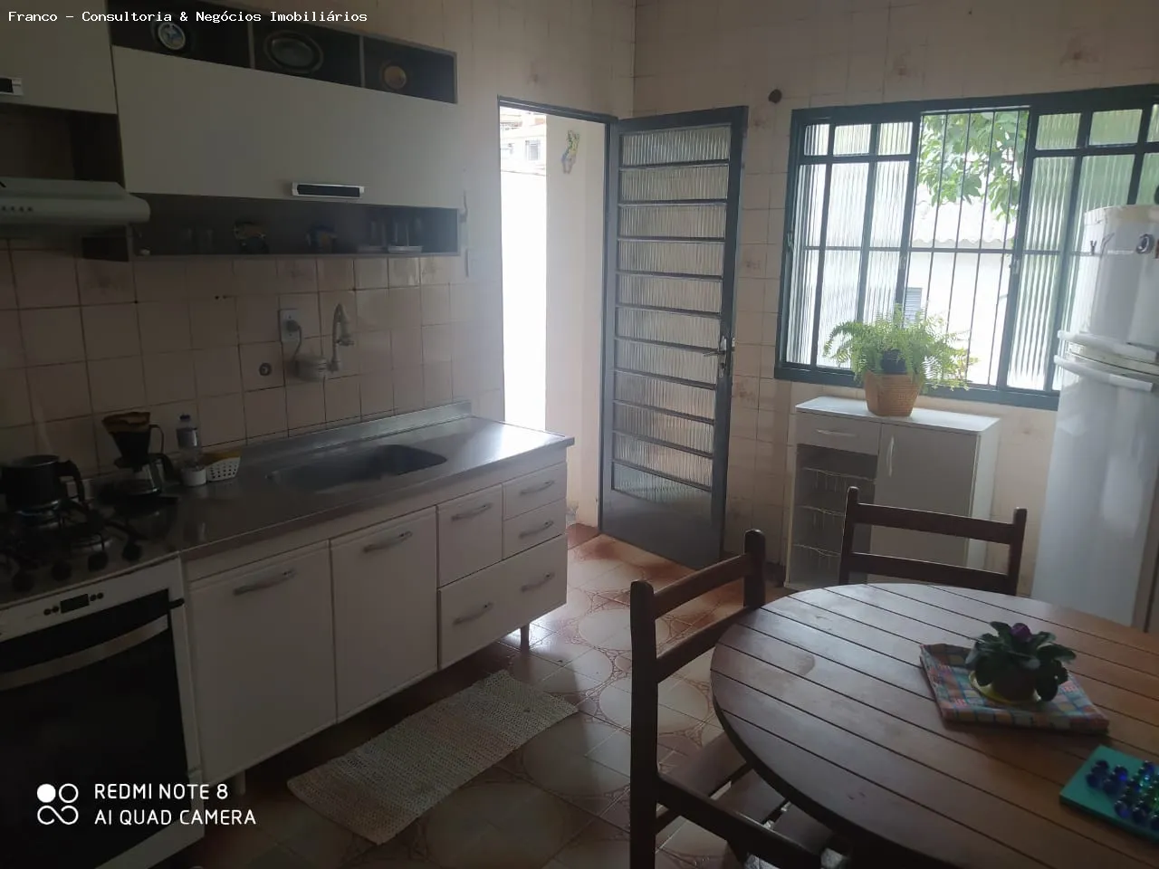 Imagem Casa para Venda em Ribeirão Pires, Colonia, 4 dormitórios, 2 banheiros, 4 vagas