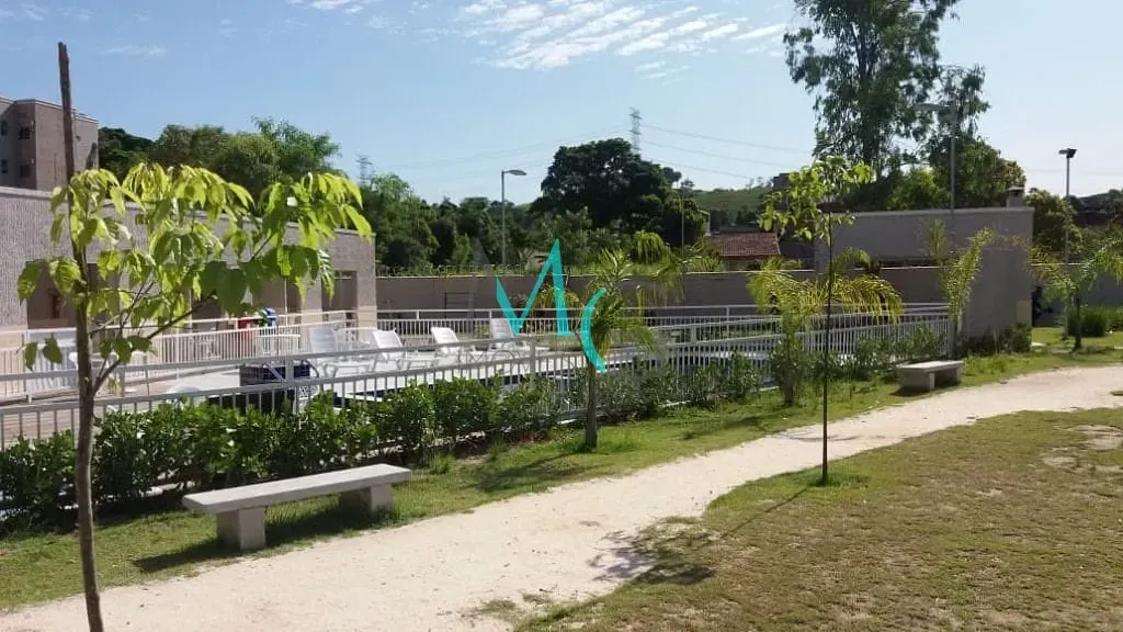 Imagem Apartamento com 2 dormitórios à venda, 43 m² por R$ 170.000 - Santíssimo - Rio de Janeiro/RJ