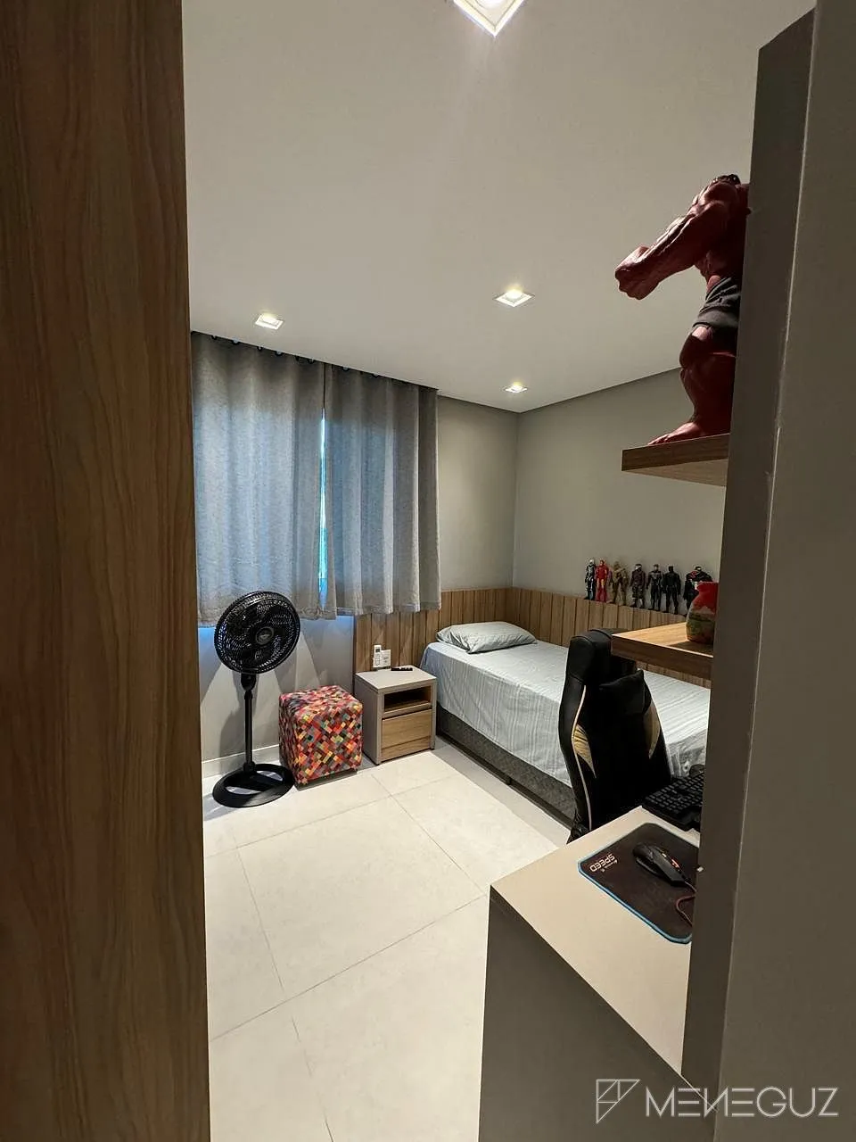 Imagem PRÉDIO AREZZO RESIDENCE APARTAMENTO NA PRAIA DO MORRO - GUARAPARI - ES 30 METROS DO MAR (PORTEIRA FECHADA)
