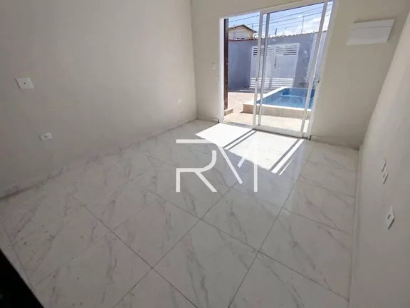 Imagem Casa com 3 dormitórios à venda, 104 m por R$ 530.000,00 - Agenor de Campos - Mongaguá/SP