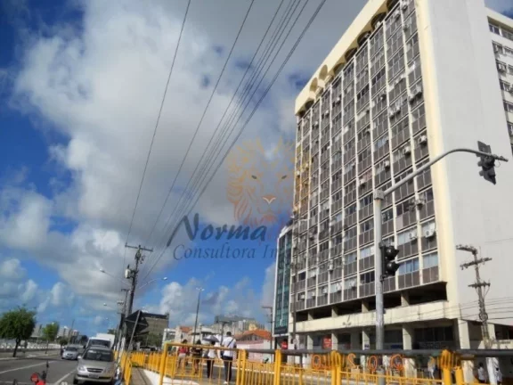 Foto do imóvel Oportunidade Única: Sala Comercial no Centro de Aracaju, Edifício Oviêdo Teixeira, 33,08m², 1 banheiro, 1 vaga de garagem.
