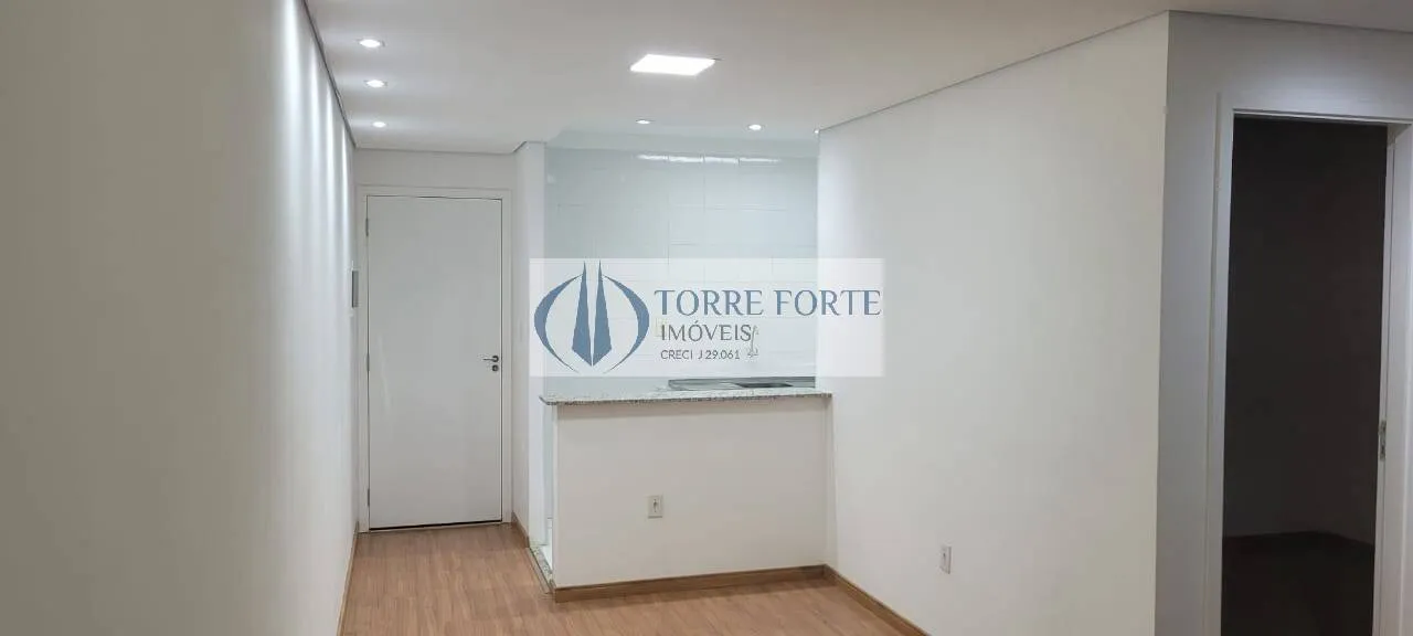 Imagem Lindo apartamento amplo 2 dormitórios, 1 vaga rotativa , varanda .