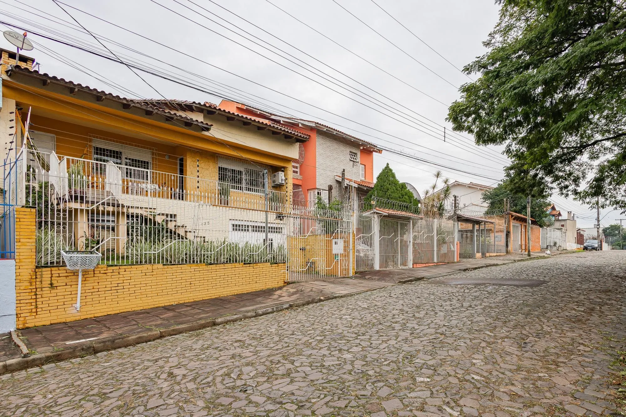 Imagem Sobrado 5 Dormitorios 4 WC piscina 2 churrasqueiras e 4 vagas B Parque Santa Fé