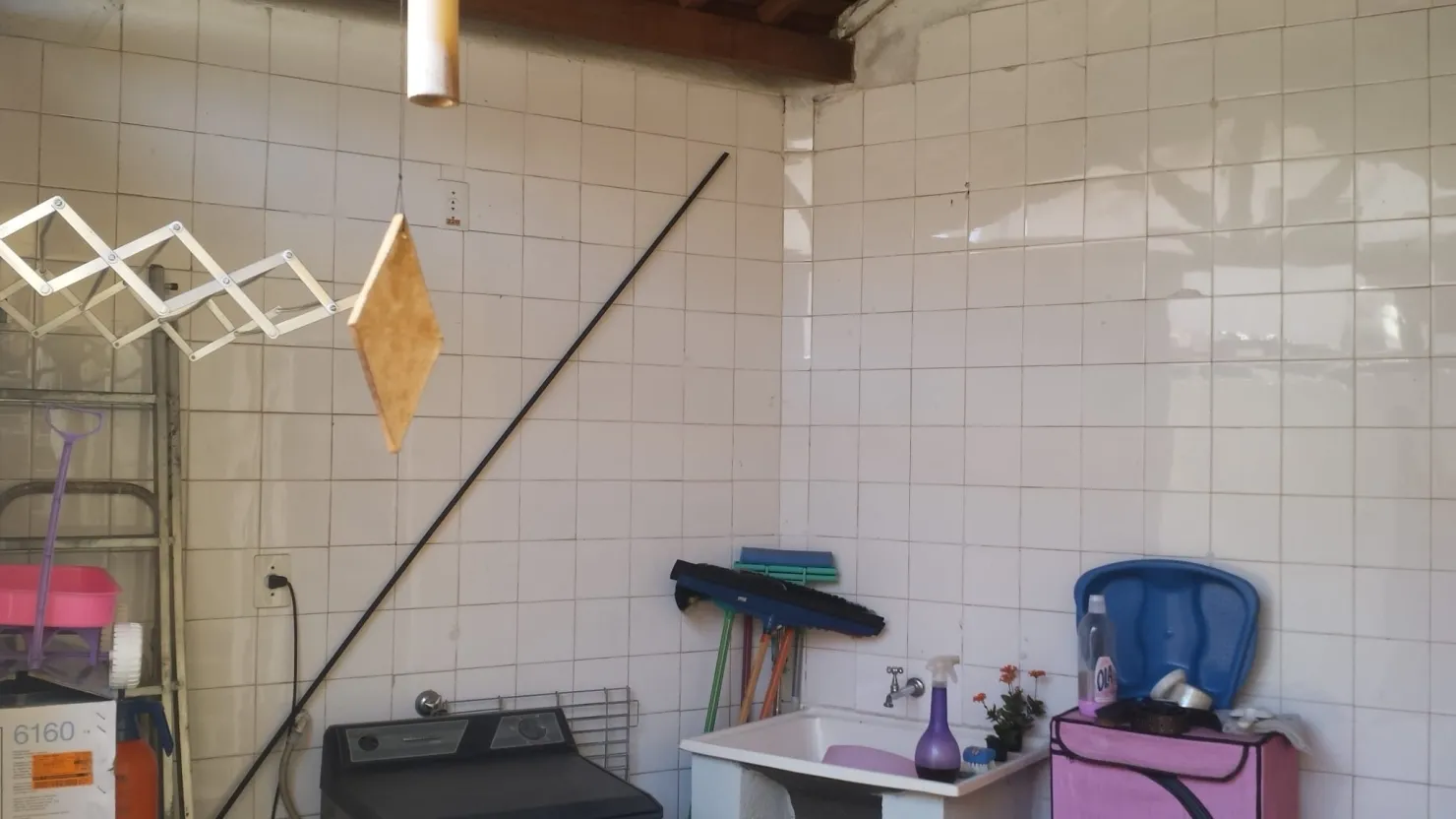 Imagem Casa à venda 2 Quartos, 2 Suites, 2 Vagas, 125M², Jardim Rosely, Pindamonhangaba - SP
