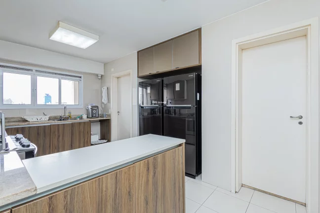 Imagem Apartamento de 3 suítes a venda em Moema