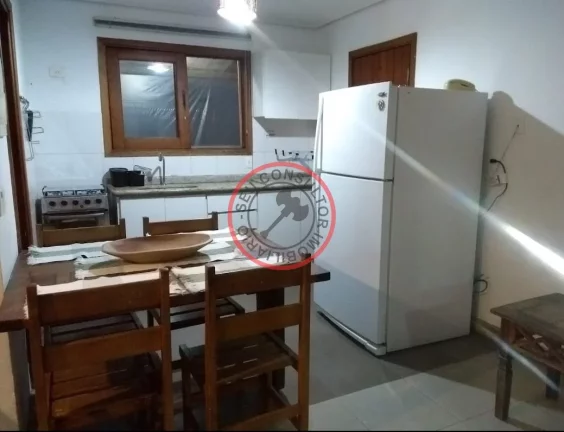 Imagem Casa dentro de condominio no sertao de Camburi