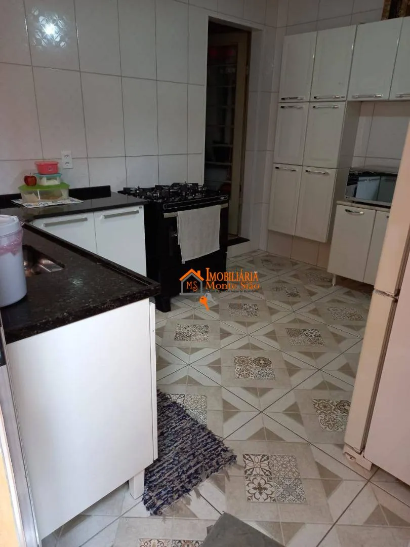 Imagem Sobrado com 2 dormitórios à venda, 156 m² por R$ 400.000,00 - Jardim Ipanema - Guarulhos/SP