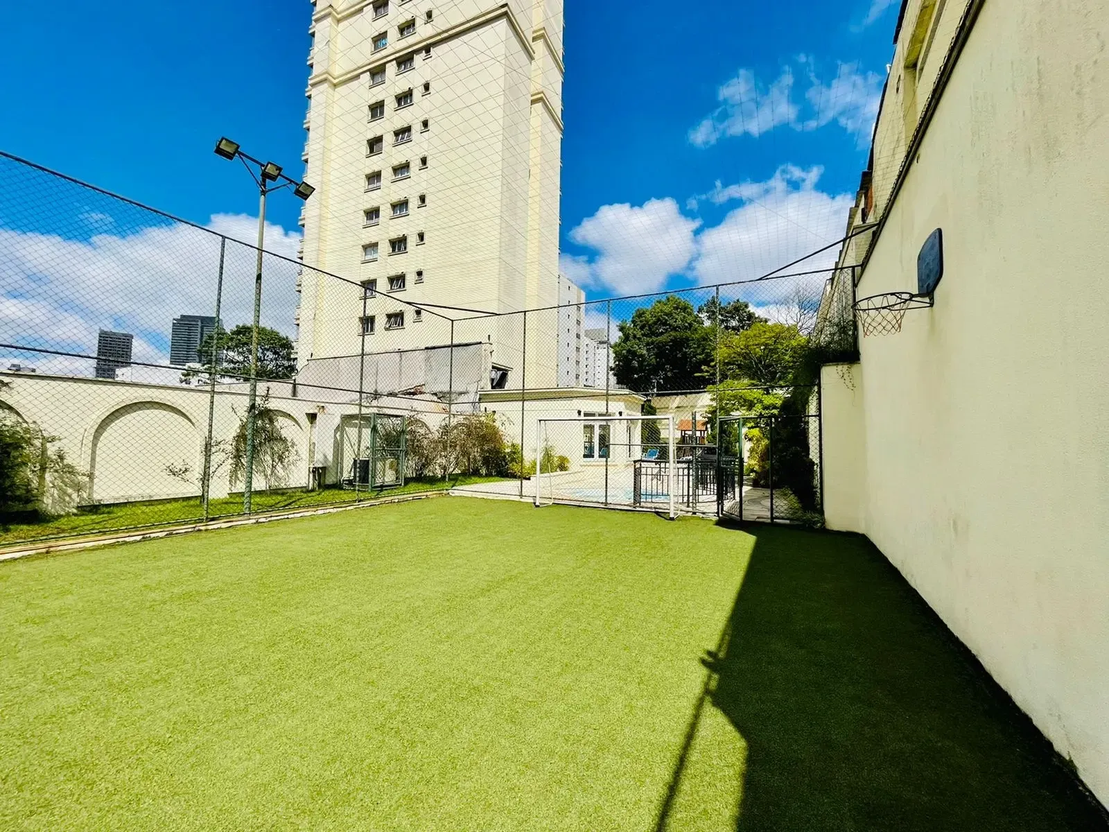 Imagem Apartamento com 3 Quartos à Venda ou Locação, 215 m² em Sumaré - São Paulo