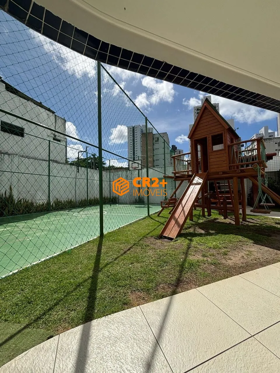 Imagem Vendo apartamento com 80m2 /3 quartos / 2 vagas em Casa Amarela
