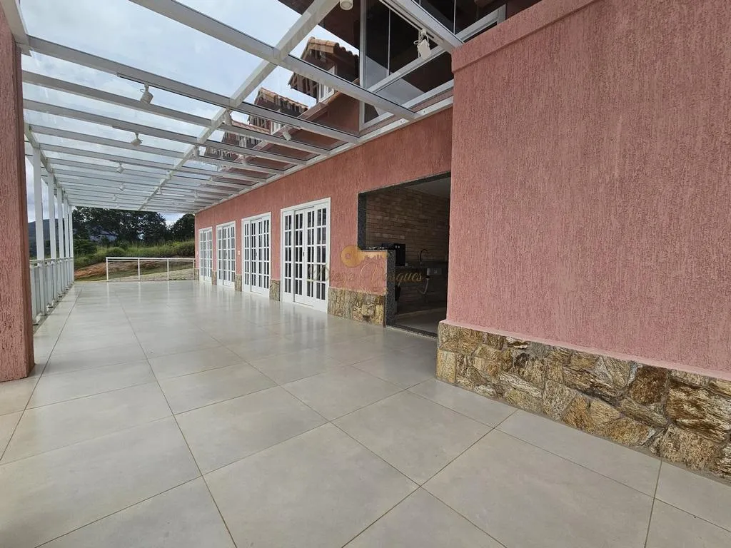 Imagem Terreno em Condomínio para Venda em Teresópolis / RJ no bairro Pessegueiros