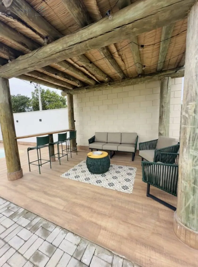 Imagem Chácara com Rancho Completo e Duas Piscinas - Vista para a Mantiqueira