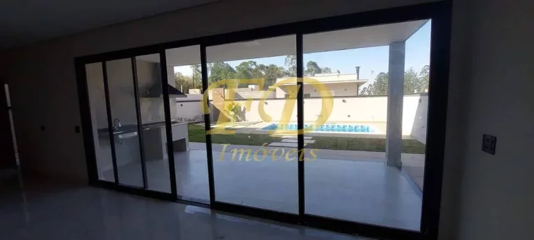 Imagem Casa em Condomínio Fechado em Atibaia
