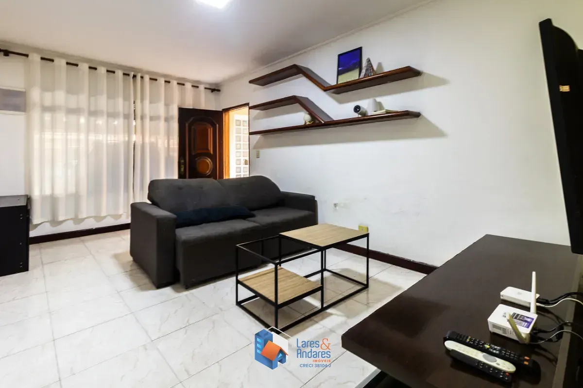 Imagem Sobrado para venda em Jardim Marisa com 3 quartos, sendo 1 suíte, 174m²