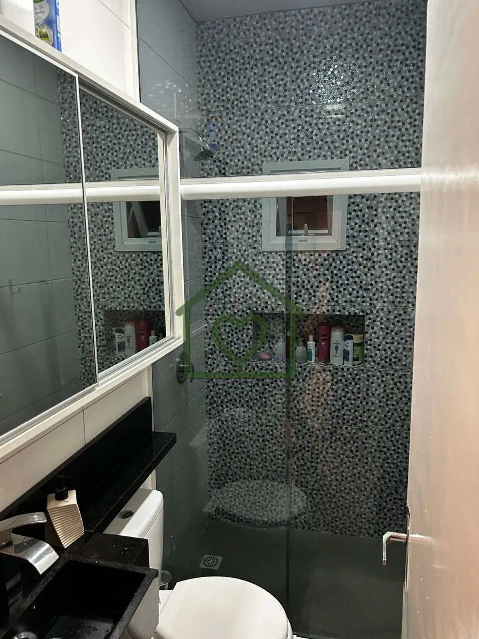 Imagem CASA TÉRREA à venda em Lomba do Pinheiro, Porto Alegre

Imóvel com 2 quartos, living para 2 ambie...