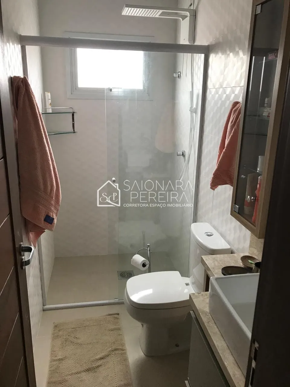 Imagem Aqui uma casa para chamar de sua em Florianópolis.