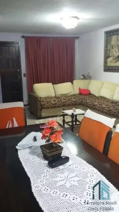 Imagem Sobrado em condomínio, 04 quartos c/suíte no Xaxim em Curitiba PR