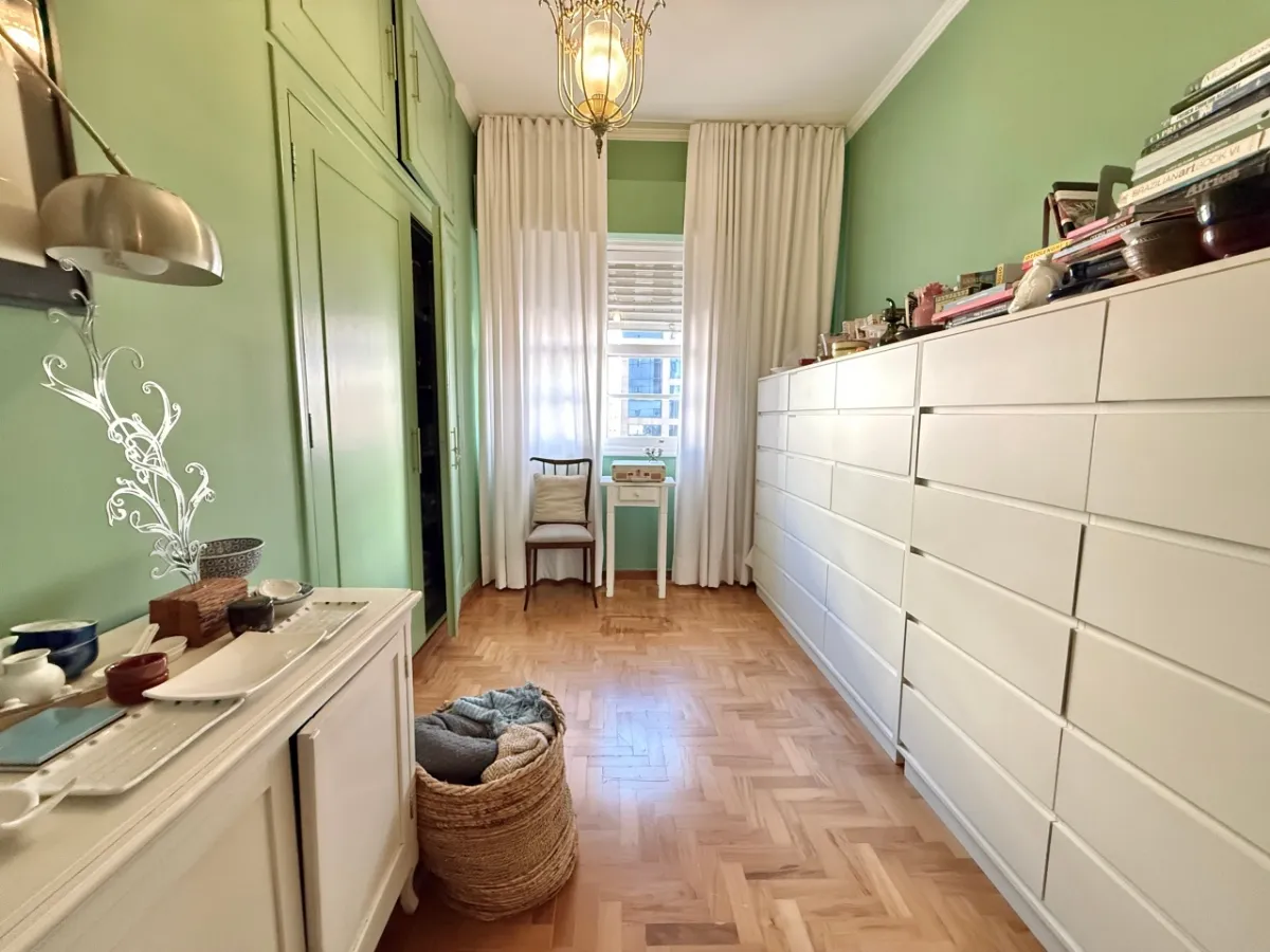 Imagem Apartamento para venda em Bela Vista com 3 quartos, sendo 1 suíte, 210m2