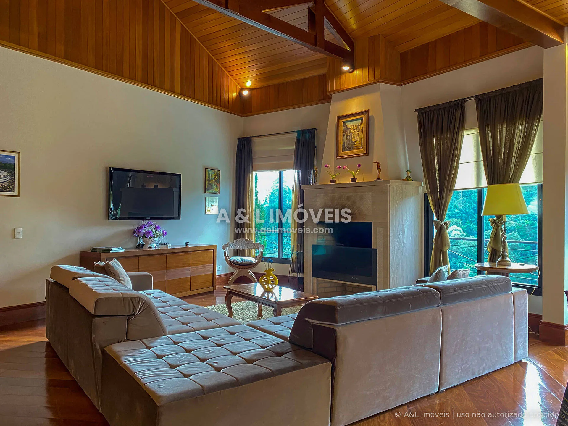 Imagem Casa em Campos do Jordão | Alto do Capivari - SPA, Vista e 5 Suítes