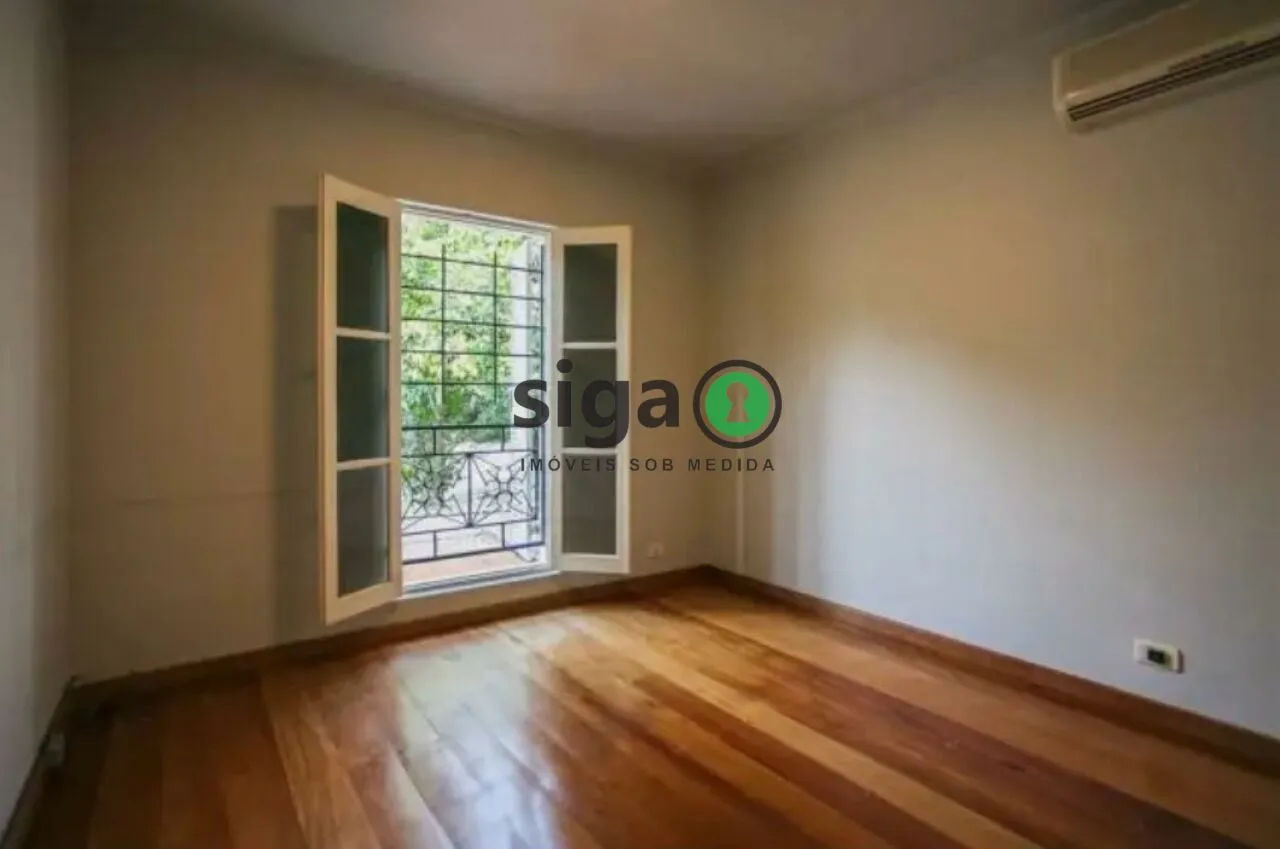 Imagem Casa Assobradada à Venda , com 4 suites, 4 vagas na Vila Madalena