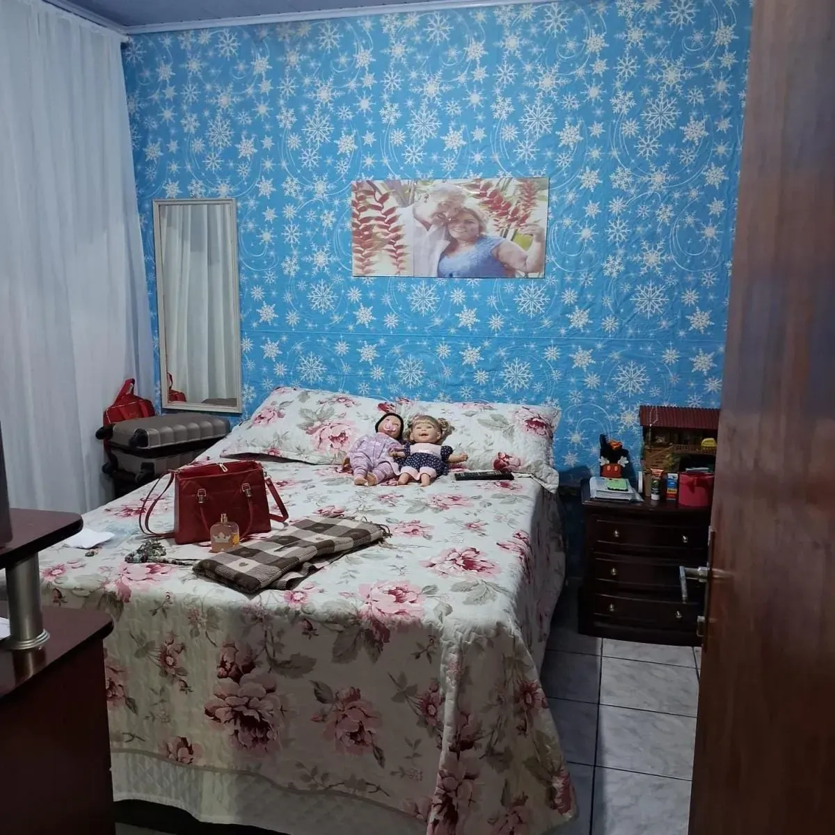 Imagem Casa com 4 Quartos à Venda, 250 metros em Jardim Itapeva - Mauá