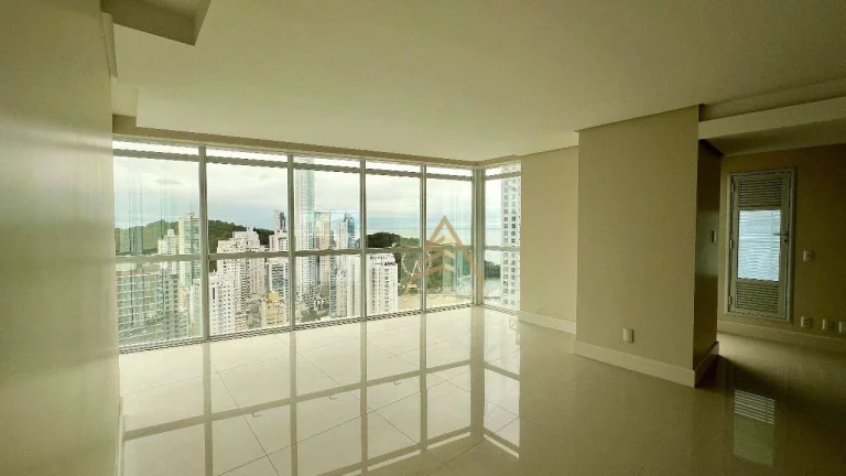 Imagem Apartamento à venda, 228 m² por R$ 6.000.000,00 - Centro - Balneário Camboriú/SC