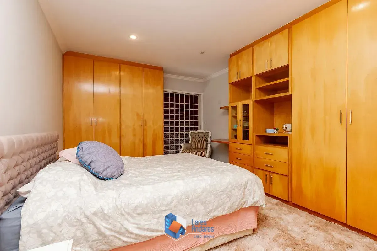 Imagem Casa para venda em Jardim dos Estados com 5 quartos, sendo 4 suítes, 530m²
