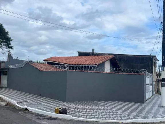Imagem CASA COM 182 m² - CAIÇARA - PRAIA GRANDE SP