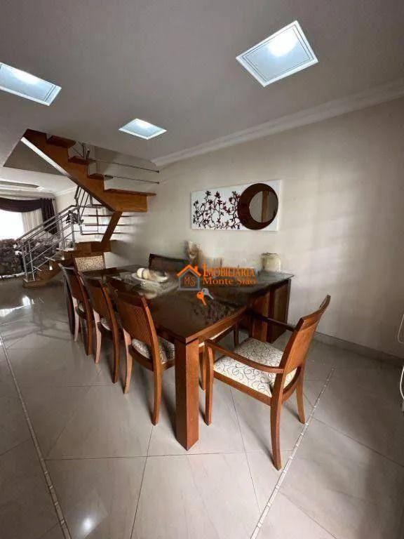 Imagem Sobrado à venda, 188 m² por R$ 1.239.999,00 - Parque Continental - Guarulhos/SP