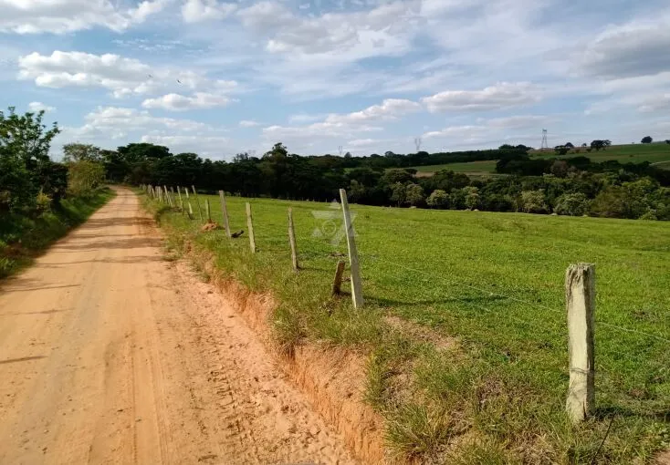 Imagem Paraíso Rural na RMC: Descubra as Maravilhas Deste Imóvel Rural de 5 Alqueires em Cosmópolis!