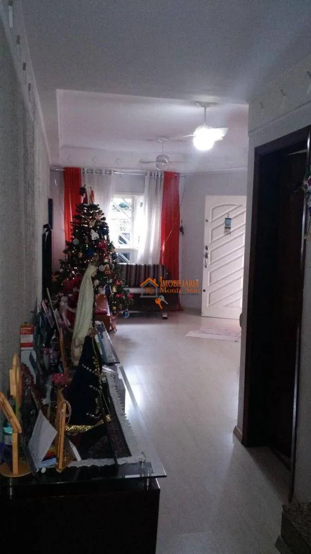 Imagem Sobrado para compra no Jardim Barbosa com 5 dormitórios, 257 m² por R$ 954.000 - Jardim Barbosa - Guarulhos/SP
