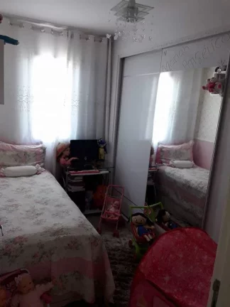 Imagem Vila Livieiro, 2 dormitórios, sacada, 1 vaga - Lazer com Piscina