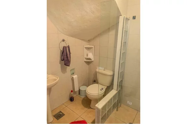 Imagem Casa em Condomínio para venda no bairro Chácara das Pedras em Porto Alegre